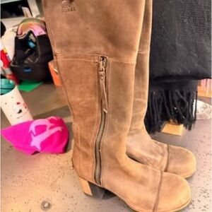 Sorel Women's Brown Over the Knee Boots